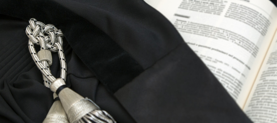 Compensi extra per gli Avvocati dipendenti: la Corte Sicilia interviene sull’applicabilità dell’art. 9 del Dl. n. 90/2014
