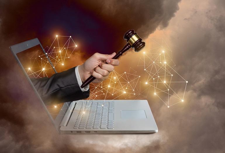 Processo telematico e udienze da remoto: le novità della conversione del Cura Italia